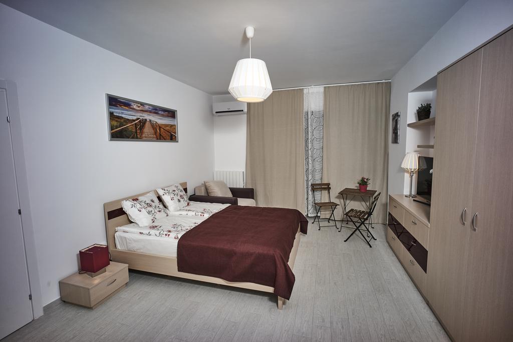 Studio Riviera Mamaia Ngoại thất bức ảnh