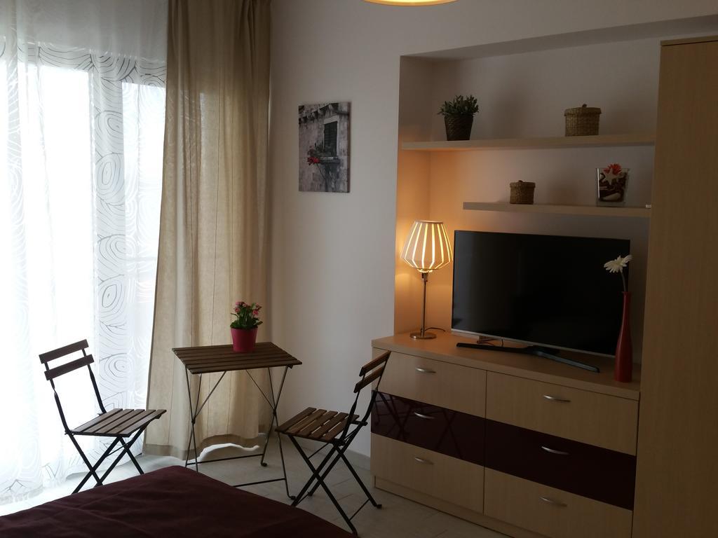 Studio Riviera Mamaia Ngoại thất bức ảnh