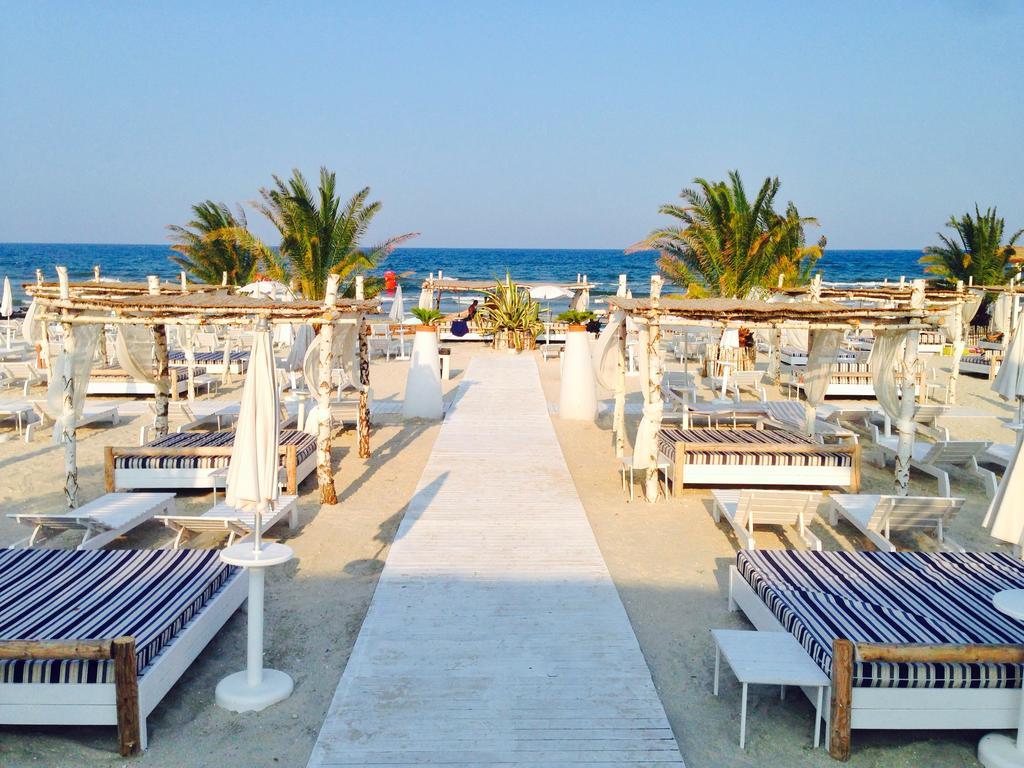 Studio Riviera Mamaia Ngoại thất bức ảnh